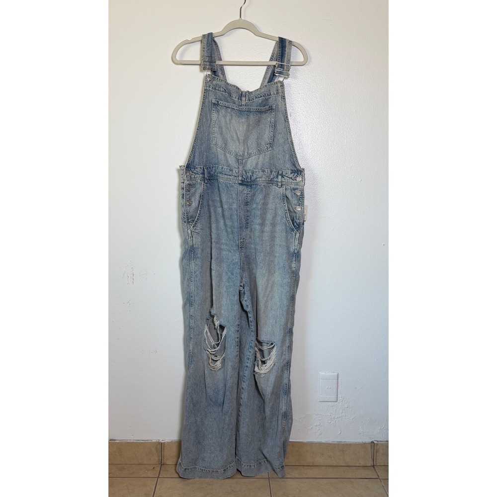 Free People We The Free Women's Large Distressed Denim Overalls Wide Leg Boho